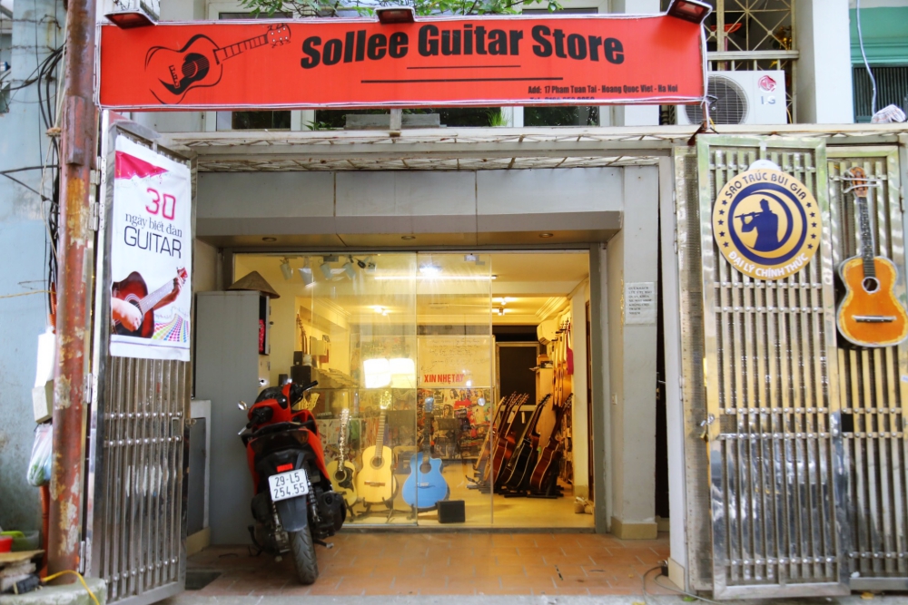Sollee Guitar Store